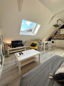 Appartements L'ENSOLEILLE - Classe 2 etoiles - Nay centre - Appartement : photos des chambres
