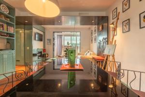 Tiffanys apartment Flaminio