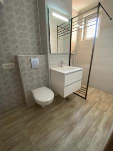 Linen Tree Apartment