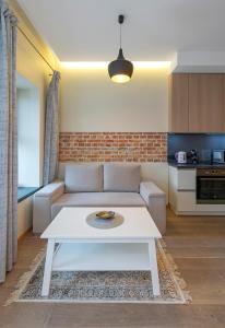 Deluxe river view apartment by Polo Apartment