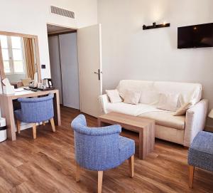 Hotels Hotel du Port : photos des chambres