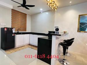 Alaghapoo Service Apartment Near Drawbridge
