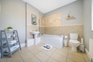 1 bed house, Free on street parking, Central