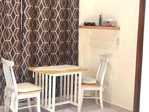 Large Room in bay view home