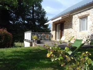 Maisons de vacances Gite Lanuejouls, 3 pieces, 5 personnes - FR-1-601-369 : photos des chambres