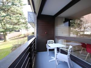 T2 Rénové avec Balcon et Parking au Mont-Dore - FR-1-608-244