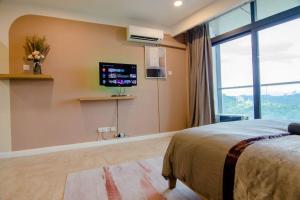 Hextar World Minimalist Balcony Suite Self Check-In