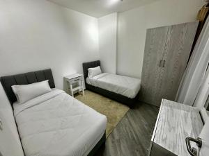 Hurghada - Apartment - Sleeps 6 - Pool - Parking