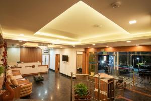 Empire Residency