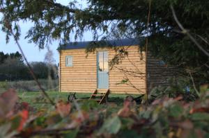 The Hut at High Street Farm