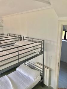 Somo Surfskate hostel