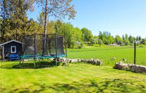 3 Bedroom Awesome Home In Örebro