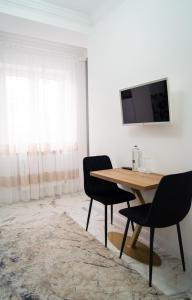 Central Parc Apartment 1 ! Self Check-in ! Free Parking ! WiFi
