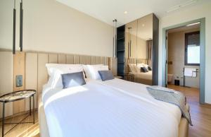 Luxury Villas LORD and LADY