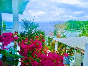 ISLA tress Bonita Wellness Escape Island