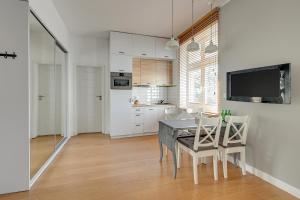 Skandynawski  4 osobowy apartament przy Monte Cassino by Grand Apartments