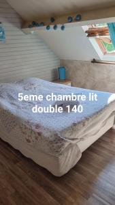 B&B / Chambres d'hotes Chambres individuelles avec cuisine commune : photos des chambres