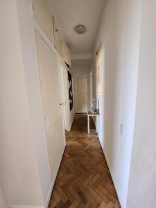 Confortable Habitacion en casa particular con baño compartido