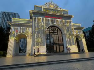 Vinhomes Royal City Luxury Apartment 3Br