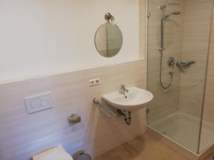 Ferienwohnungen Weishaupt Pfingstweider Straße 30