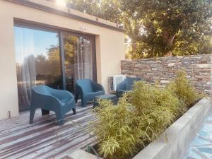 Appartements T3 dans charmante propriete : photos des chambres