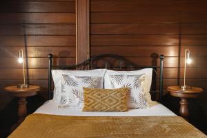 Unique Wooden Cottage