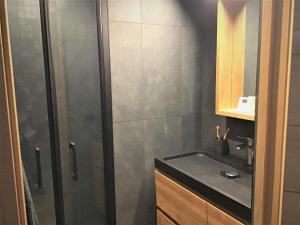 Maisons de vacances Chalet Peak Noir entier 12pers - Cosy House Peak Noir for 12people : photos des chambres
