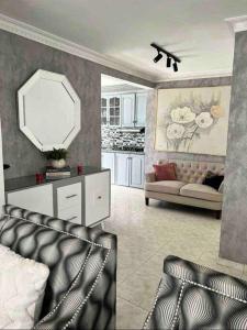 Malecon View, Zona Colonial