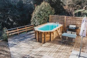 Gîte Cocooning avec balnéo et piscine privatives