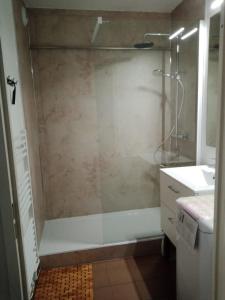 Appartements T2 Calme assure face a la pique les Ramel : photos des chambres