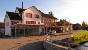 Dorf-Schmiede - Bed und Breakfast - Weinfelden