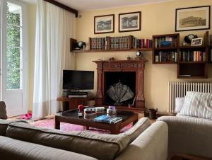 Casa Gelsomino -Casa with garden, near the Lake