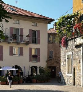 Casa Gelsomino -Casa with garden, near the Lake