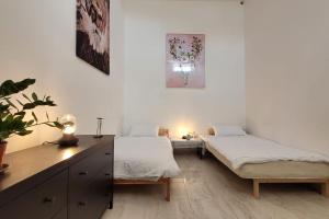 Luxury en-suite Double. Beach-house with Sea Views