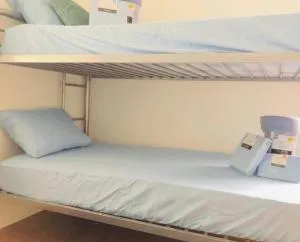 Men Beds - Free Coffee - WiFi - Parking - 3 Miles to the Beach - 西棕榈滩