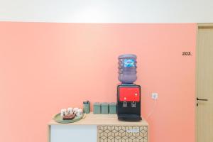 Sans Hotel Clover Ace Surabaya by RedDoorz