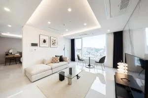 Le Collective Gangnam SAC Signity - Soch'o-ri