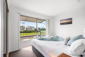 Surfs Up! Oceanfront Home Sleeps 6 steps from the sand