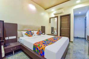 FabHotel Resolute Gopalpura