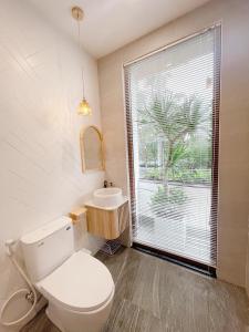 Baphu Beachwalk Apartment - 5 min walk to My Khe beach
