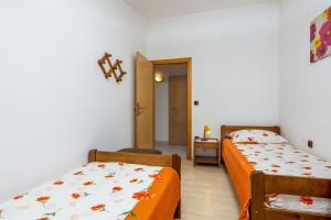 Apartments with parking space Medulin - 7495