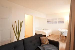 Gemütliches und helles Studio Apartment mit Balkon, Badewanne, WLAN, Parkplatz