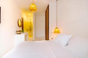 777 Alaçatı Adults only