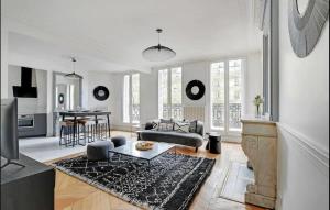 Residence flat Centre de Paris Le Marais Beaumarchais