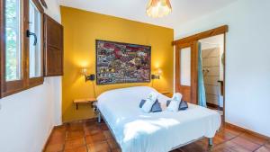 Almez De Lúa Güéjar Sierra by Ruralidays