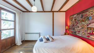 Almez De Lúa Güéjar Sierra by Ruralidays