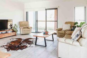 The Oaks Country Getaway