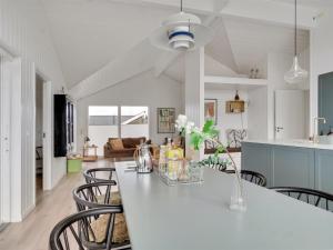 Holiday Home Gregor - 300m from the sea by Interhome