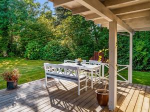 Holiday Home Ljuba - 1-2km from the sea in Sealand by Interhome