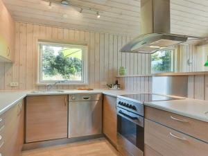 Holiday Home Aksel - 150m from the sea by Interhome